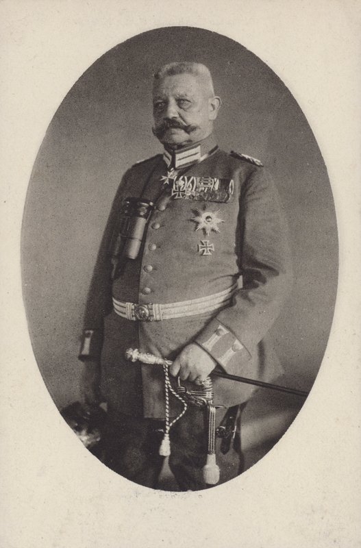 Feldmarschall Paul von Hindenburg, Kommandeur der deutschen Armee im Ersten Weltkrieg (s/w Foto) von Photographer German