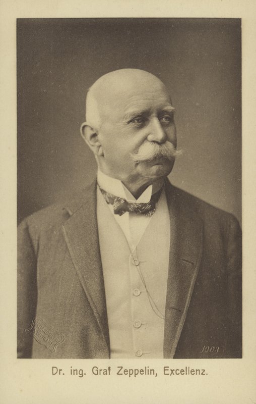 Graf Ferdinand von Zeppelin, deutscher Luftschiffkonstrukteur von Photographer German
