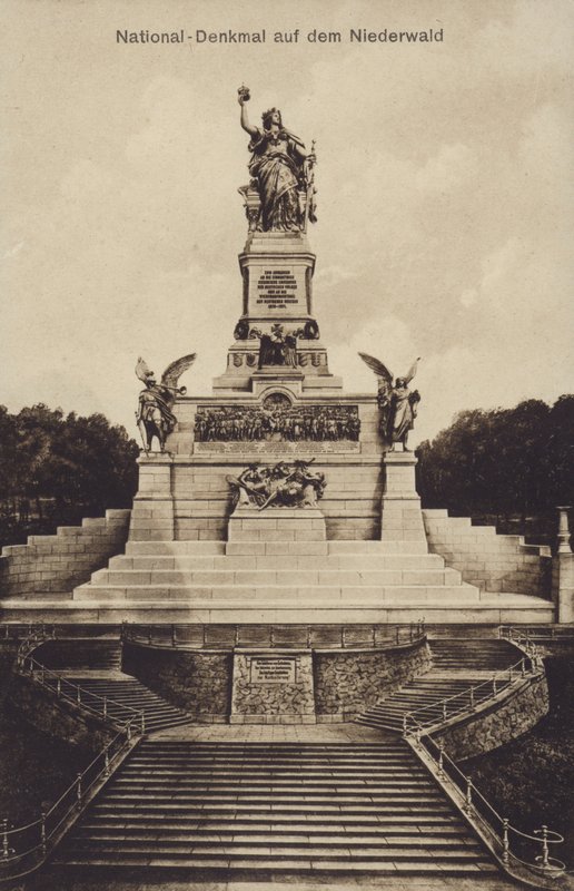 Nationaldenkmal, Denkmal zur Erinnerung an die Vereinigung Deutschlands, Rüdesheim am Rhein, Hessen von Photographer German