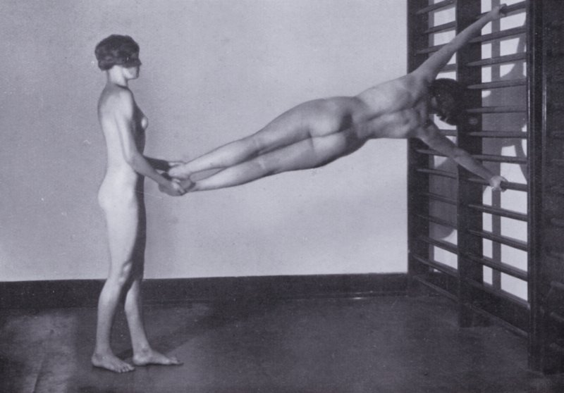 Der schöne Körper, Körperkultur für Frauen von Photographer German
