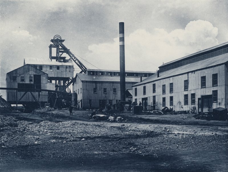 Kopfbedeckung usw., Langlaagte Royal Gold Mining Company von South African Photographer