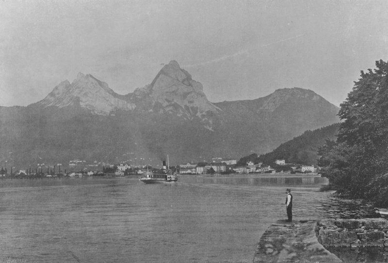 Brunnen und die Mythen, Vierwaldstättersee von Swiss Photographer