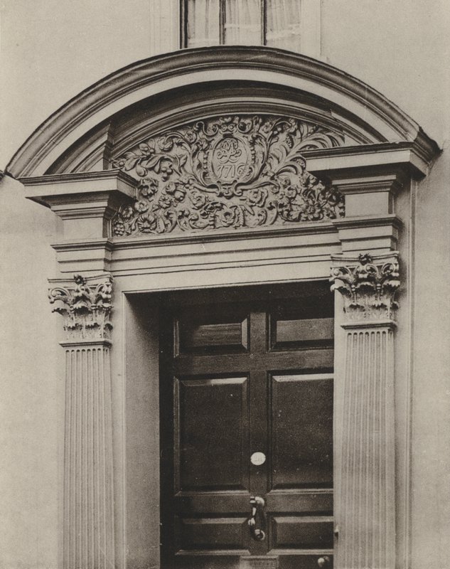 Tür, Pudding Lane, Maidstone, Kent (s/w Foto) von William Galsworthy Davie