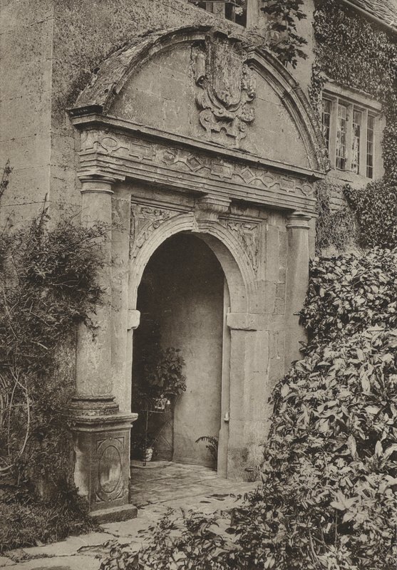 Tür, The Manor, Upper Swell, Gloucestershire von William Galsworthy Davie