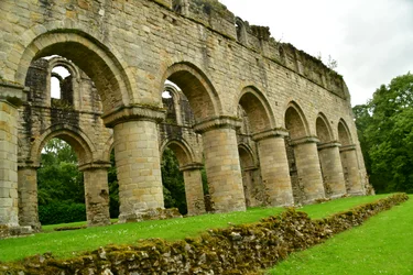 Buildwas Abbey, ein mittelalterliches Zisterzienserkloster in Shropshire, England.