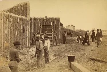 [Palisade gebaut von General Haupt zum Schutz von Regierungseigentum, Orange & Alexandria R.R., Alexandria, Virginia]