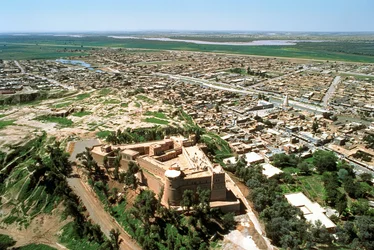 Luftaufnahme der Stadt, restauriert von den Achämeniden nach ihrer Zerstörung durch die Assyrer im Jahr 640 v. Chr.