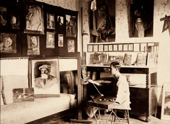 Der Künstler Guglielmo Ghini in seinem Atelier, Ponte a Vingone, Scandicci, Florenz, 09.1920