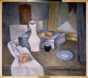 Stillleben mit Äpfeln und blauer Untertasse