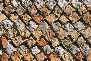 Nahaufnahme eines Opus Reticulatum-Bodens. Civitella Akropolis, Italien, Region Abruzzen, Chieti