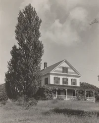 Haus auf dem Hügel, Lake George