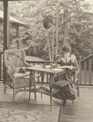 Auf der Veranda, Oaklawn, Lake George