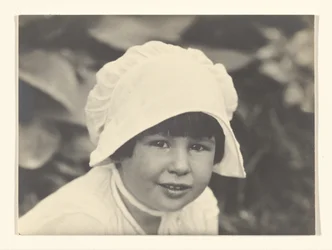 [Yvonne Boursault, Lake George]
