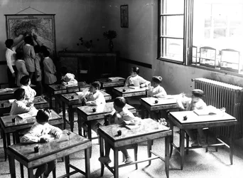Villa Rosa Maltoni Mussolini: Jungen im Klassenzimmer