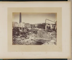 Usine J. Falck et Cie abgebrannt, in La Villette.