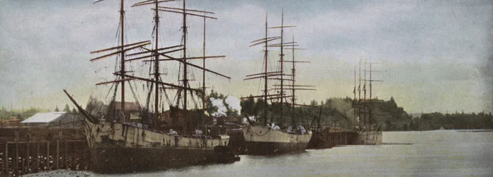 Oregon: Segelschiffe vor Anker im Hafen von Portland (Foto)