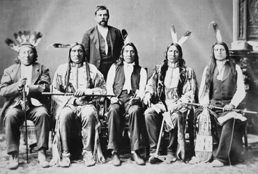 Delegation von Sioux-Häuptlingen, angeführt von Red Cloud (1822-1909) in Washington D.C. um Präsident Ulysses S. Grant (1822-85) im Jahr 1870 zu sehen