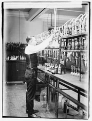 Chemiker G.F. Beyer vom Internal Revenue Bureau