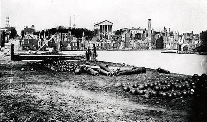 Südseite des Kanalbeckens, Richmond, Virginia, April 1865
