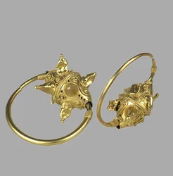 Goldenes Anhänger-Kolt, 11.-12. Jahrhundert