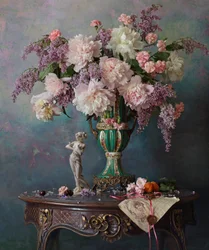 Elegantes Pfingstrosen Stillleben