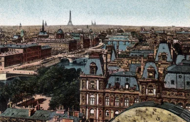 Paris: Panorama der Huits-Brücken an der Seine mit dem Eiffelturm im Hintergrund. Fotografie von 1920 im „Artistic Album“ der Stadt Paris. Private Sammlung.