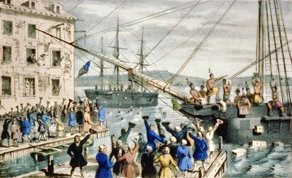 Die Boston Tea Party: Zerstörung des Tees im Hafen von Boston