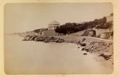 Die Stadt Marseille und ihre Umgebung um 1885-1890: Die Corniche-Straße, Private Sammlung