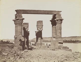 Kiosk von Qertassi, Blick von Süden auf den Kiosk