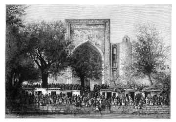 Eine Versammlung vor der Moschee in Buchara, Usbekistan, 1895