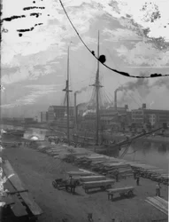 Lumber-Schoner auf dem Chicago River, Chicago, Illinois, USA