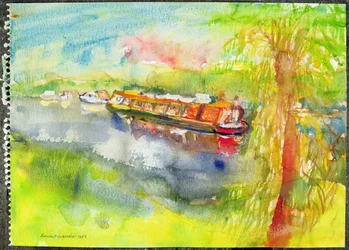 Schmales Boot auf dem Fluss Lea