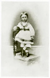Aubrey Beardsley, 2 Jahre und 3 Monate alt