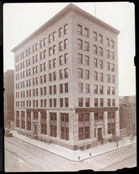 Außenansicht des Parke, Davis und Co. Gebäudes, Hudson und Vestry Streets, New York, 1910