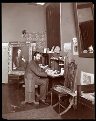 Porträt des Porträtmalers Richard Hall, 1903