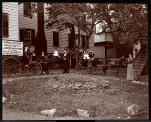 Die Familie Janer vor dem Janer