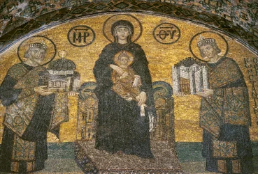 Maria mit dem Kind zwischen den Kaisern Justinian und Konstantin in der Hagia Sophia