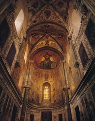 Ansicht der Apsis mit dem Christus Pantokrator und der betenden Jungfrau, umgeben von Erzengeln und Aposteln, 1148