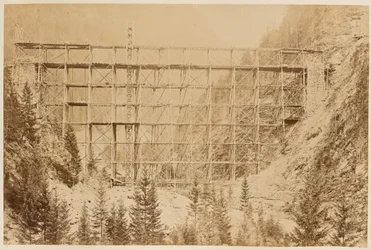Trisana - Viadukt nach Süden