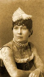Porträt von Nora Hildebrandt, um 1895