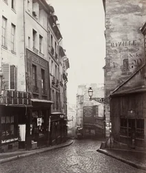 Rue de la Montagne-Sainte-Geneviève nahe der Kreuzung Rue Laplace