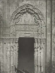 Kathedrale von Chartres: Rechte Tür des Königlichen Portals mit Unserer Lieben Frau von Chartres