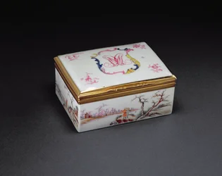 Eine monogrammierte Schnupftabakdose, Qianlong-Periode (1736-95) ca. 1750