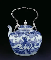 Chinesische Teekanne mit europäischem Griff, Übergangszeit, ca. 1640 (Porzellan mit Silber)