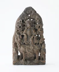 Kleine Specksteintafel mit durchbrochenem Relief von Manjusri auf Löwe, Zeit der Teilung, 543 n. Chr.