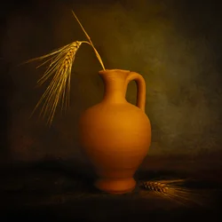 Krug mit goldenem Weizen
