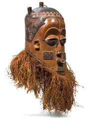Pende Helmmaske
