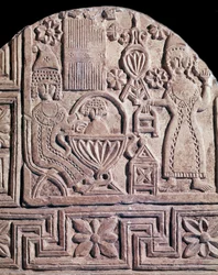 Jesus von zwei Krankenschwestern gewaschen (Relief einer Stele, 6. Jahrhundert)