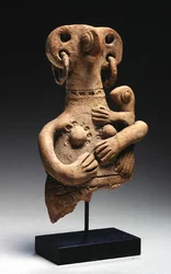 Figur mit einem Kind, Spätbronzezeit, ca. 1300 v. Chr.