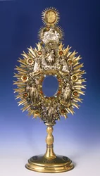 Barocke Monstranz (Silber mit eingesetzten Edelsteinen und Vergoldung)